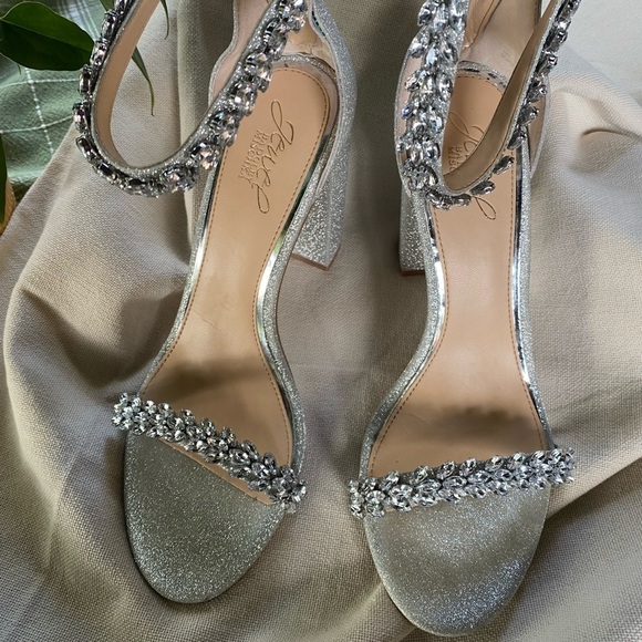Badgley Mischka Odessa Crystal Adorned Block Heel - Picture 11 of 16